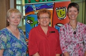 Erika Schultz (College of Graduate Studies), Jan Gattrell (Library), and Dr. Carolyn Labun (Centre for Scholarly Communication) welcomed new Faculty of Education graduate students during orientation